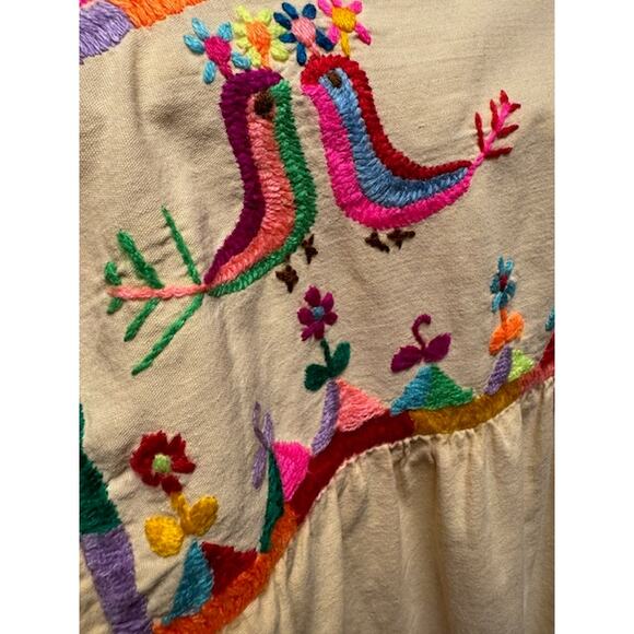 Vintage 1960's Bird Flower Hand Embroidered Top in Butter L - Picture 6 of 11
